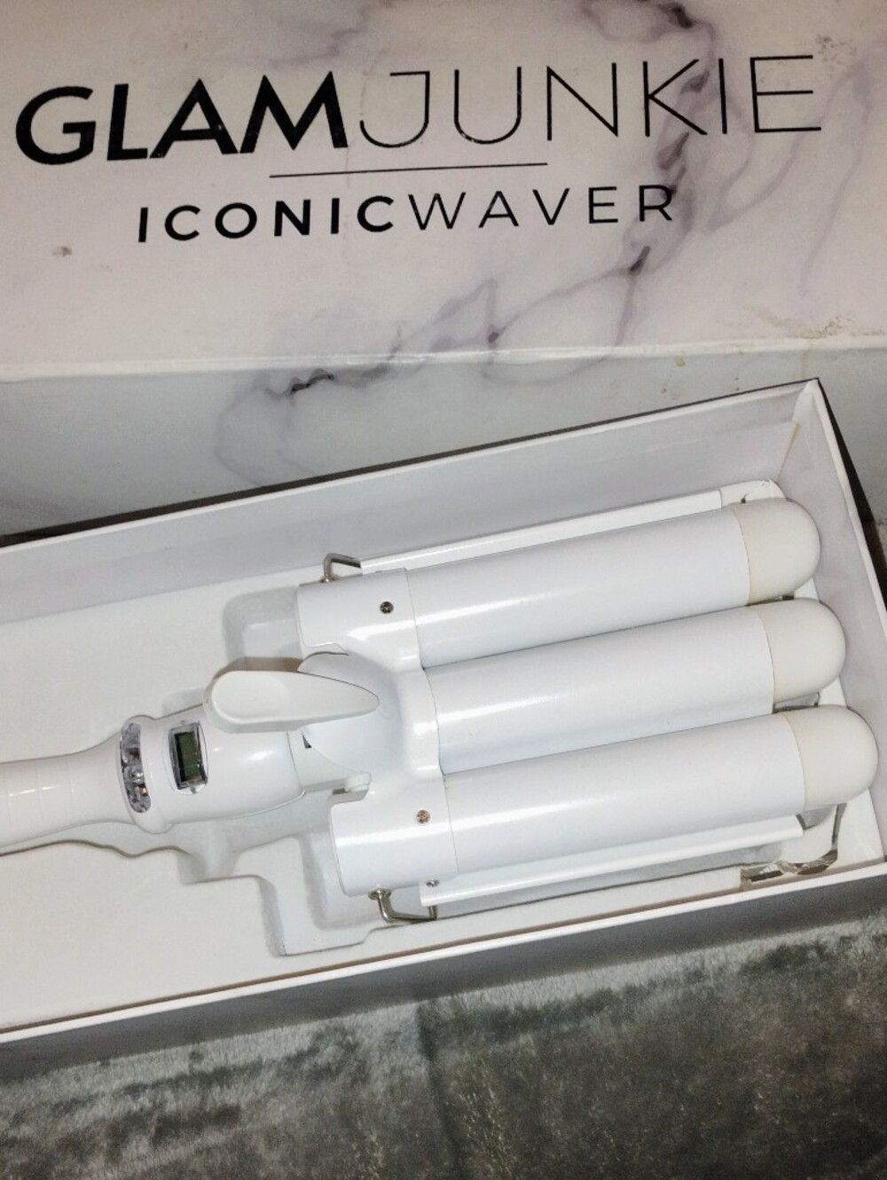 Glam Junkie The Iconic Beach Waver. Simple Fun And Easy.